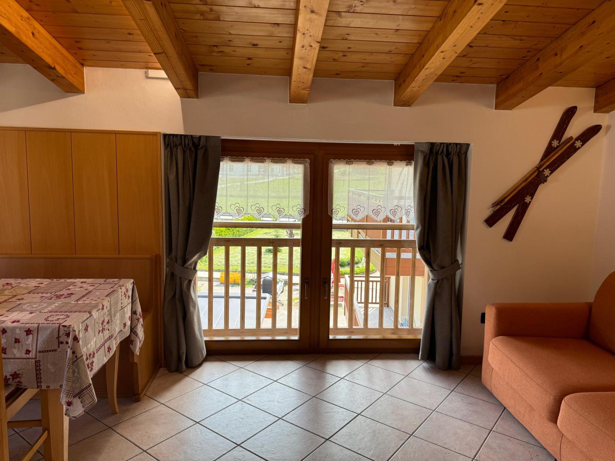 Bilocale Baciato Dal Sole Apartment Andalo Bagian luar foto