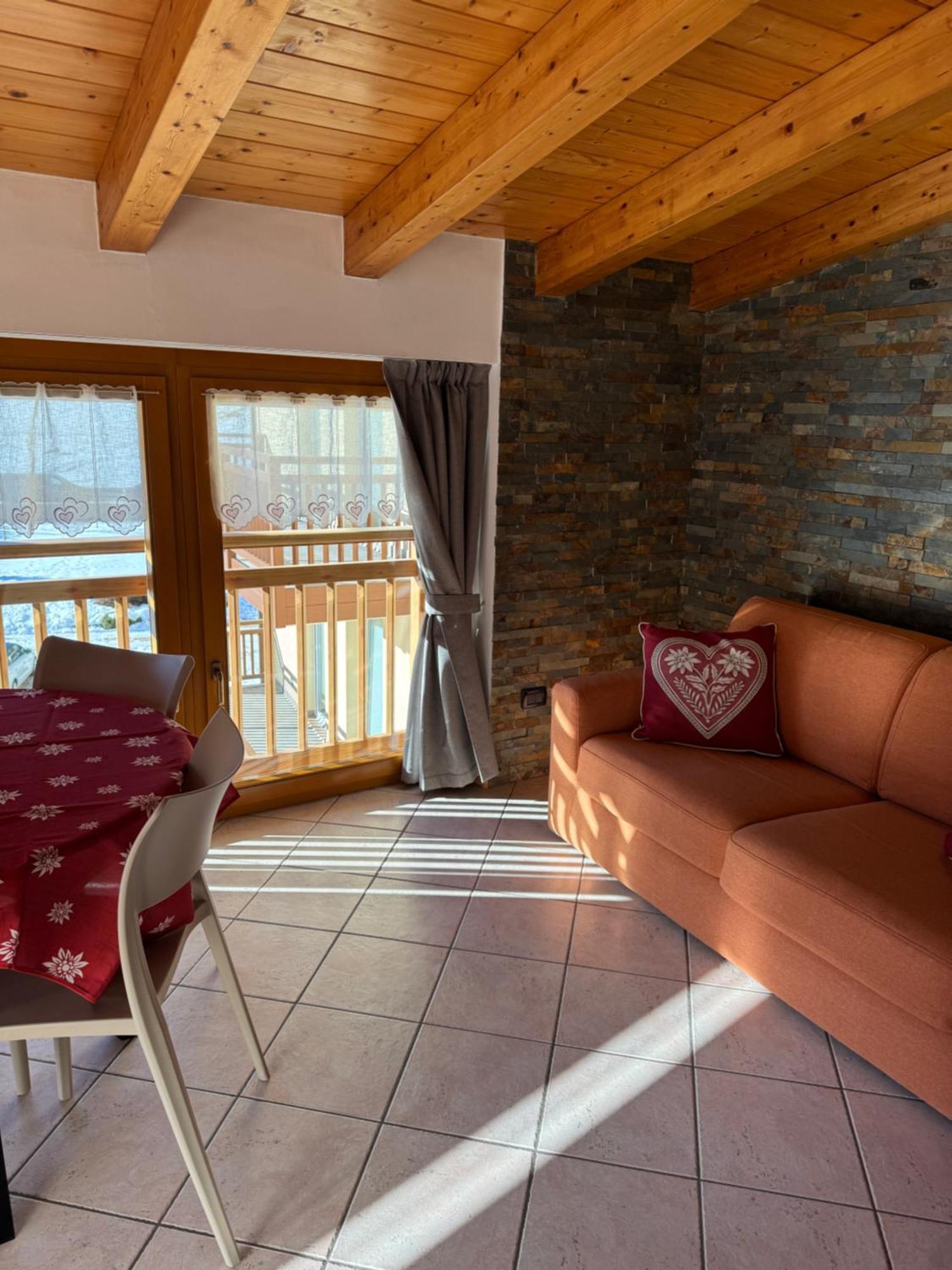 Bilocale Baciato Dal Sole Apartment Andalo Bagian luar foto